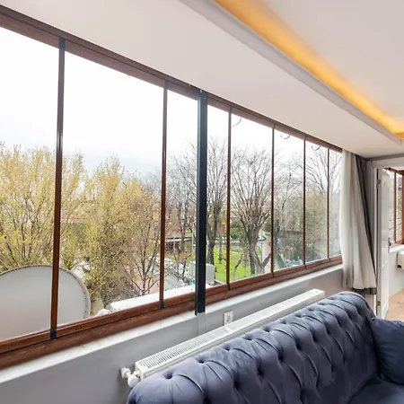 Blue House Old Apart Otel