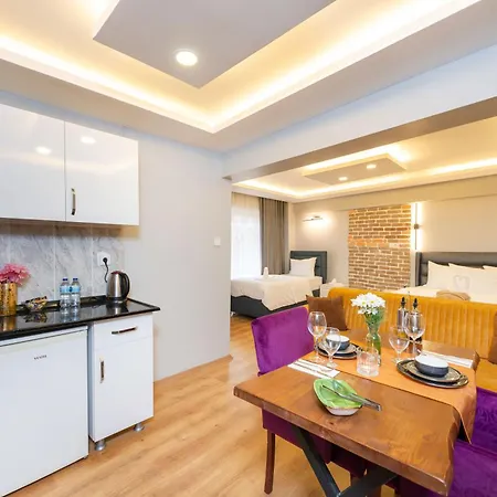 Apart Otel Blue House Old