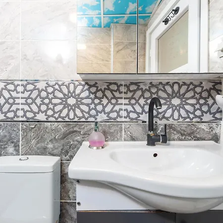 Blue House Old Apart Otel *