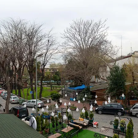 Ξενοδοχείο με διαμερίσματα Blue House Old *