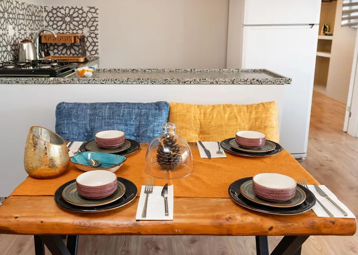 Blue House Old Aparthotel *