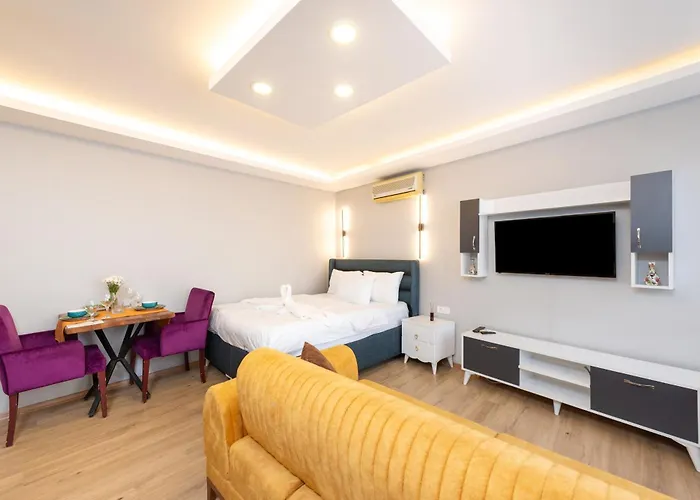 Blue House Old Aparthotel