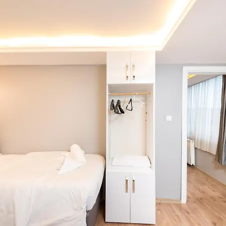 Blue House Old Apartahotel